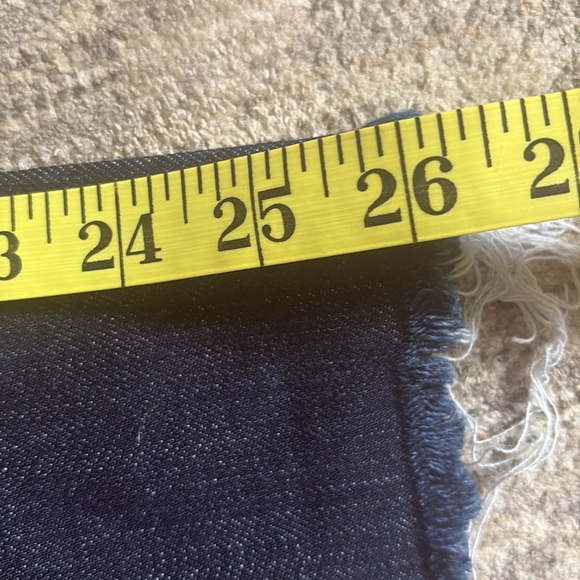 Eileen Fisher women’s jeans - Blue Jeans - size 8 - fray hem - Picture 4 of 4